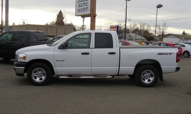 2008 Dodge Ram 1500 SLT 4WD Crew Cab