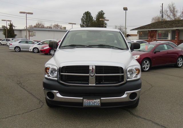 2008 Dodge Ram 1500 SLT 4WD Crew Cab