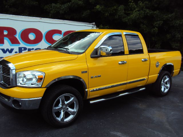 2008 Dodge Ram 1500 4d Wagon AWD