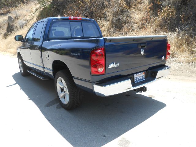 2008 Dodge Ram 1500 SLT 4WD Crew Cab