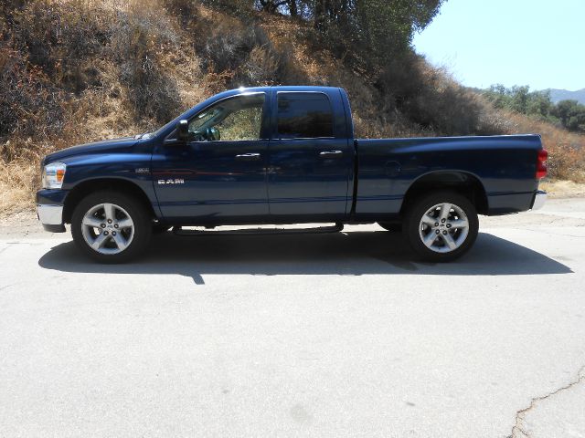 2008 Dodge Ram 1500 SLT 4WD Crew Cab