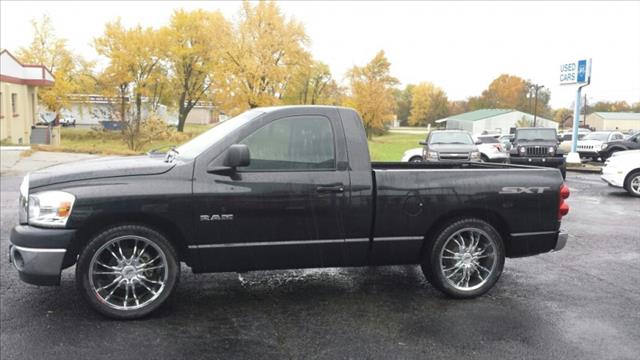 2008 Dodge Ram 1500 XL Ext-cab 4 Dr 4x4