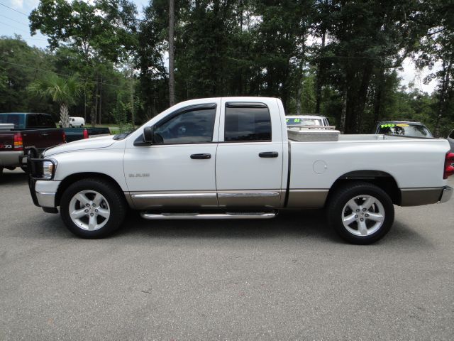 2008 Dodge Ram 1500 4dr LX 4WD Auto