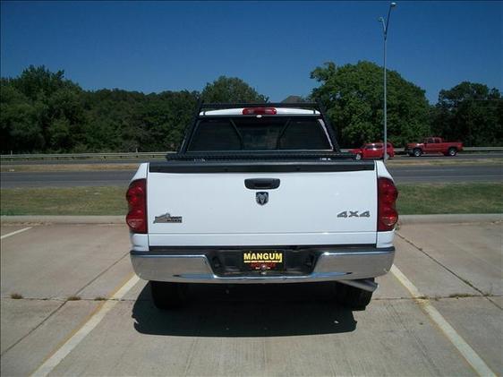 2008 Dodge Ram 1500 4dr LX 4WD Auto