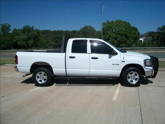 2008 Dodge Ram 1500 4dr LX 4WD Auto