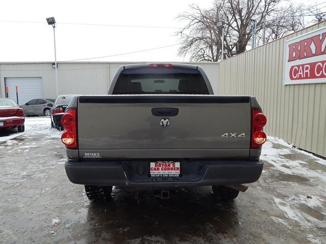 2008 Dodge Ram 1500 SLT 25