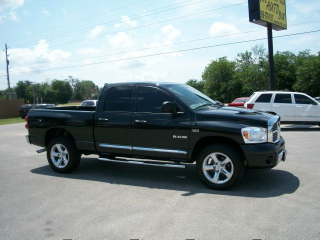 2008 Dodge Ram 1500 4d Wagon AWD