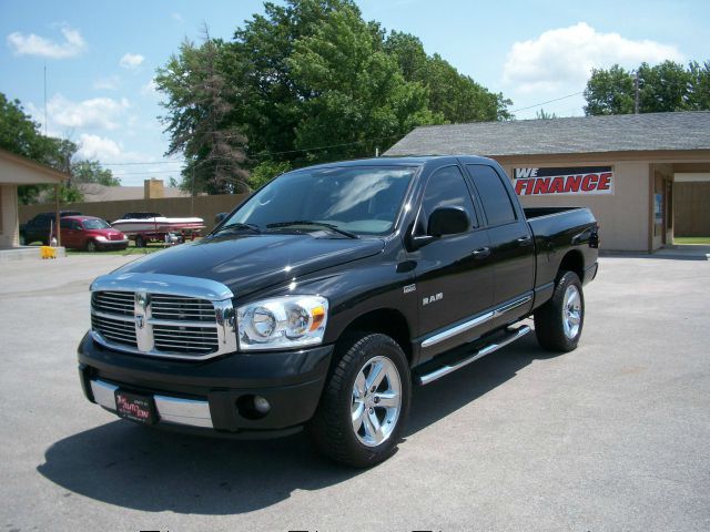 2008 Dodge Ram 1500 4d Wagon AWD