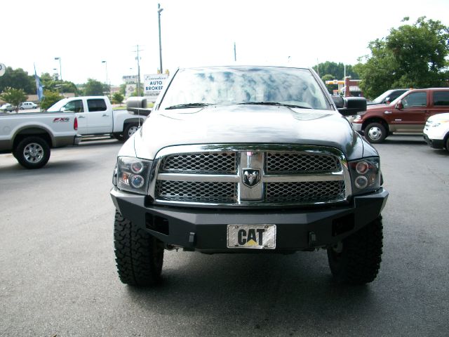 2009 Dodge Ram 1500 SLE Sierra 2WD