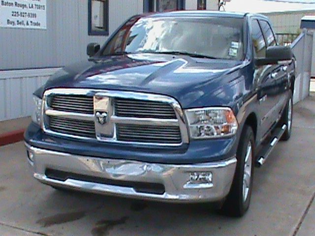 2009 Dodge Ram 1500 2WD Crew Cab 143.5