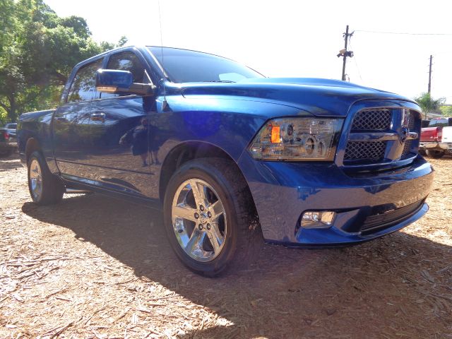 2009 Dodge Ram 1500 2WD Crew Cab 143.5