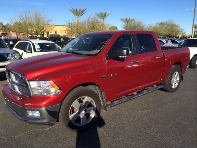 2009 Dodge Ram 1500 2WD Crew Cab 143.5