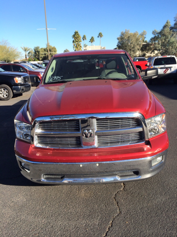 2009 Dodge Ram 1500 2WD Crew Cab 143.5