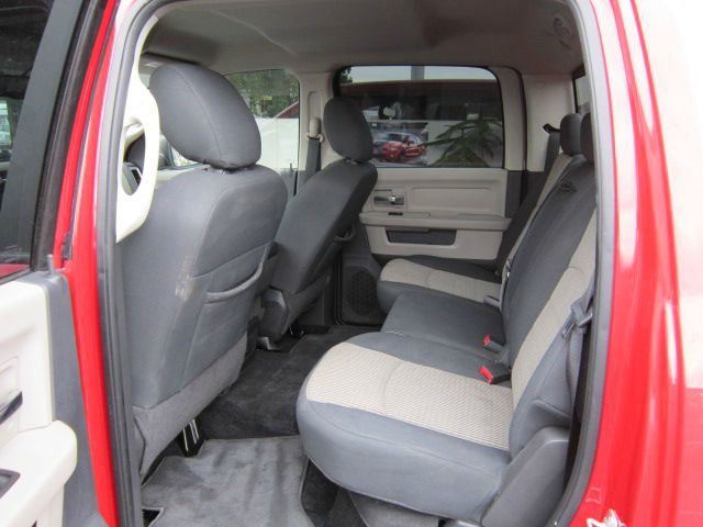 2010 Dodge Ram 1500 SLE Sierra 2WD