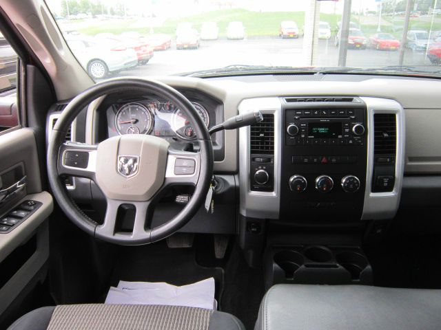 2010 Dodge Ram 1500 SLE Sierra 2WD