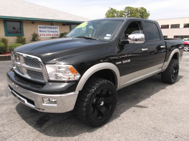 2010 Dodge Ram 1500 With Leather And DVDs