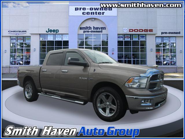 2010 Dodge Ram 1500 Luxury Packagenavigation