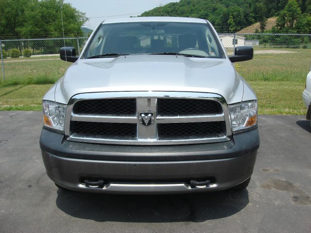 2010 Dodge Ram 1500 SLE Sierra 2WD