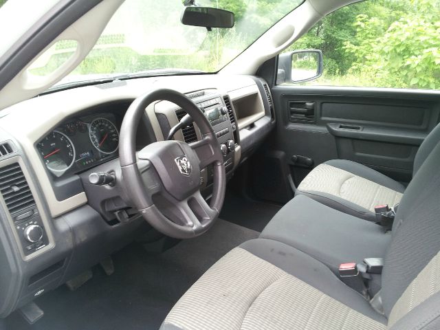 2010 Dodge Ram 1500 196 Ebony