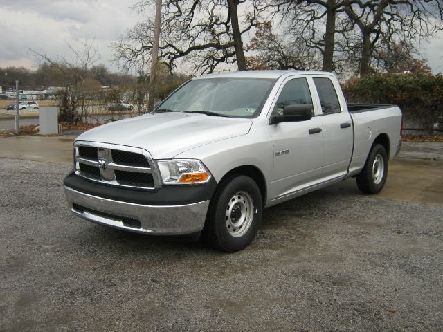 2010 Dodge Ram 1500 4dr LX 4WD Auto