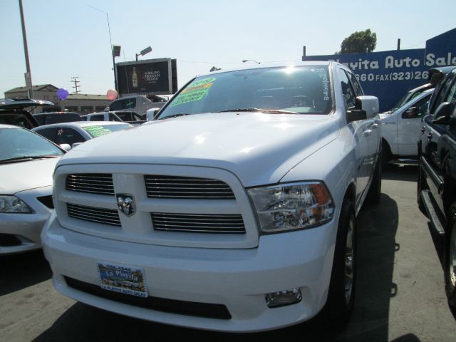 2010 Dodge Ram 1500 2WD Crew Cab 143.5