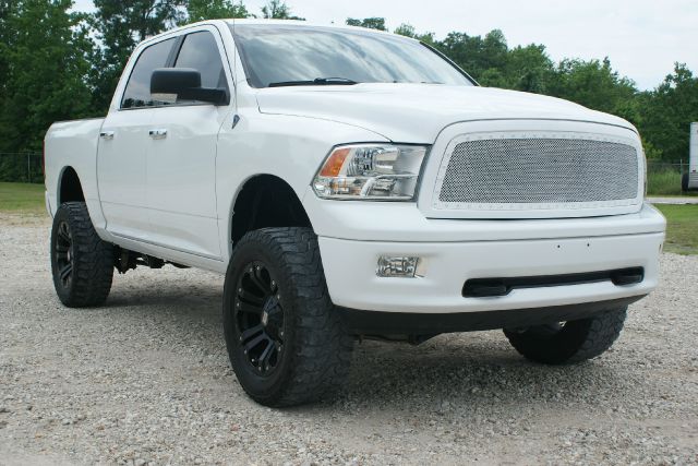 2011 Dodge Ram 1500 SLE Sierra 2WD