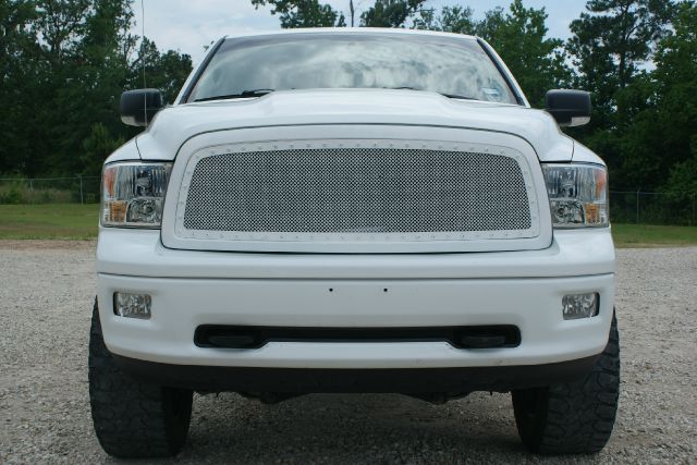 2011 Dodge Ram 1500 SLE Sierra 2WD