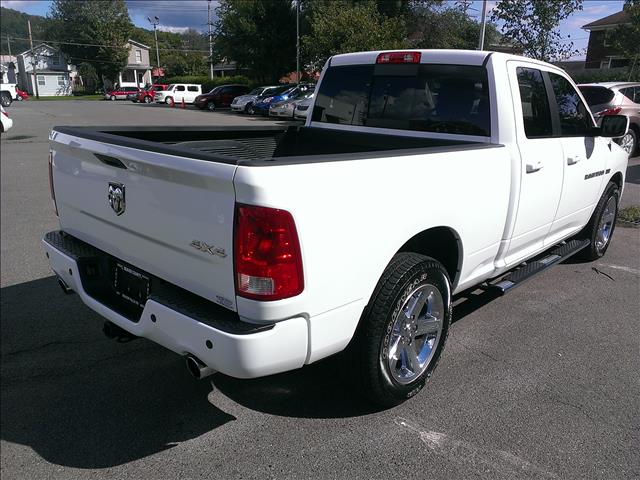 2011 Dodge Ram 1500 Premier 4x4 SUV