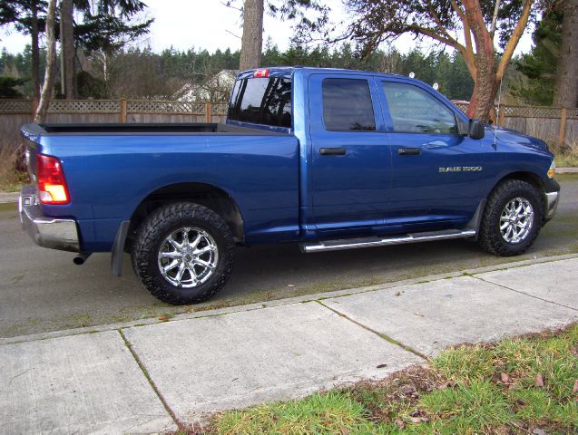 2011 Dodge Ram 1500 4dr LX 4WD Auto