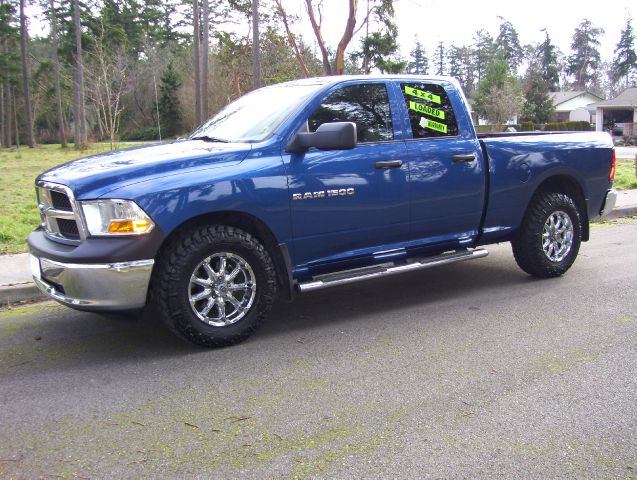 2011 Dodge Ram 1500 4dr LX 4WD Auto