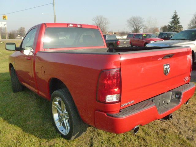 2011 Dodge Ram 1500 SLT 25