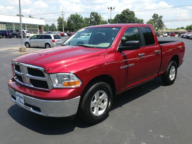 2011 Dodge Ram 1500 4dr LX 4WD Auto