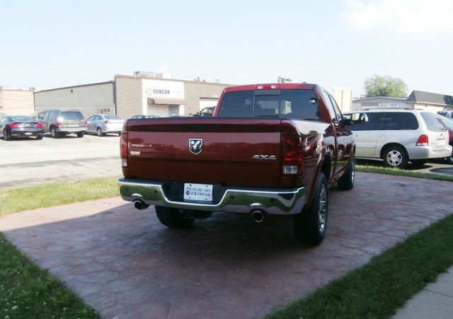 2011 Dodge Ram 1500 4d Wagon AWD