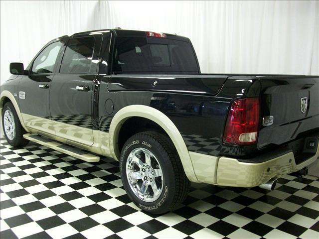 2011 Dodge Ram 1500 2004 2dr Convertible Limited