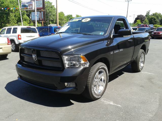 2011 Dodge Ram 1500 4x4 Big Horn SLT