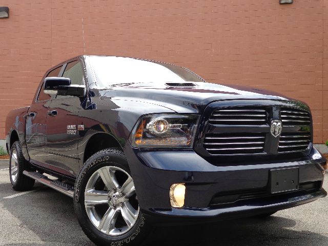 2013 Dodge Ram 1500 3.0i-2nd Bench-awd-vista ROOF