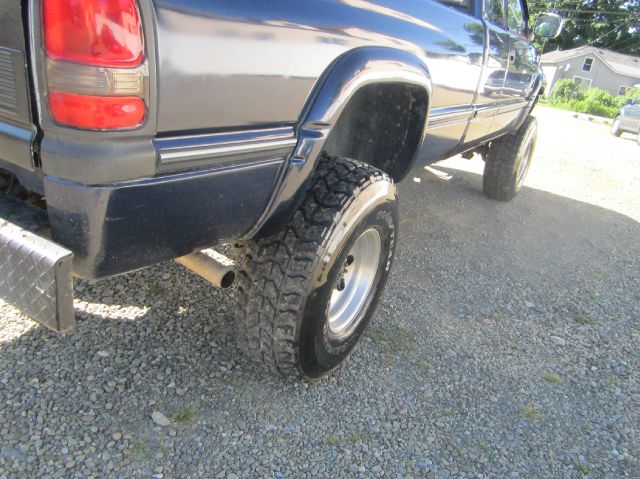 1995 Dodge Ram 2500 3.2tl With Navigation System