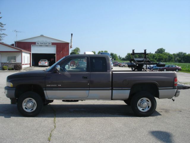 1997 Dodge Ram 2500 Reg Cab 4WD ST