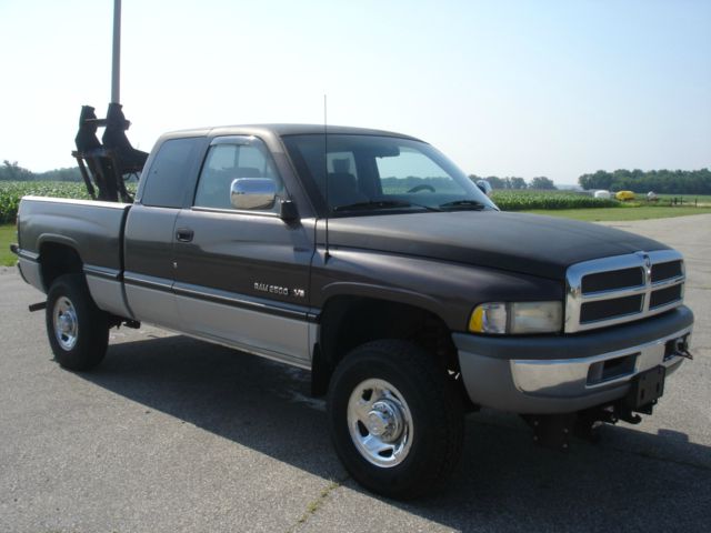 1997 Dodge Ram 2500 Reg Cab 4WD ST