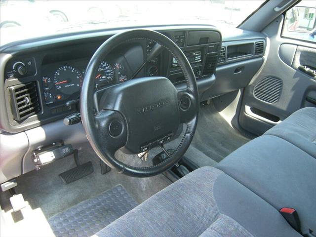 1997 Dodge Ram 2500 SLT