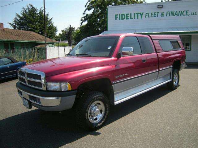 1997 Dodge Ram 2500 SLT