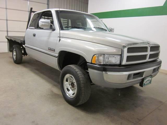 1997 Dodge Ram 2500 2010 Toyota III