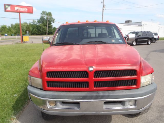 1997 Dodge Ram 2500 LE - Offroad Package