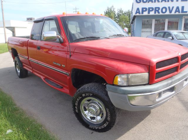 1997 Dodge Ram 2500 LE - Offroad Package