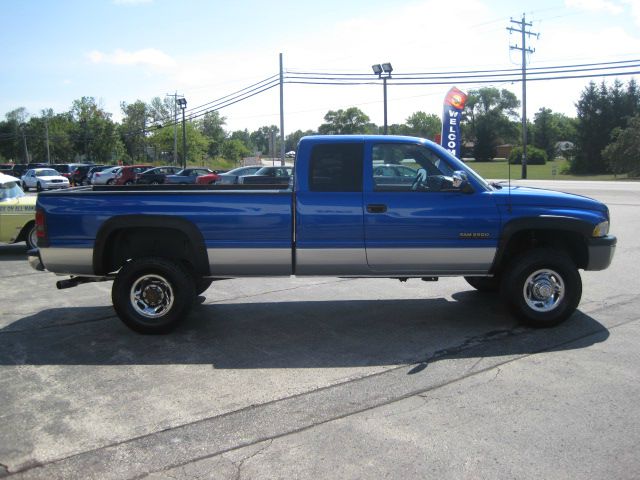 1997 Dodge Ram 2500 LE - Offroad Package