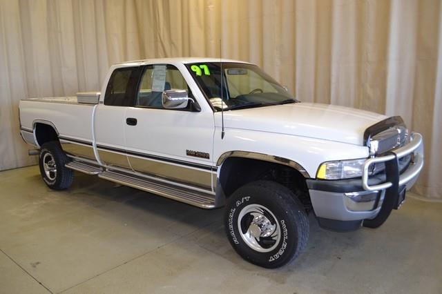 1997 Dodge Ram 2500 Limited 4x4 Wagon