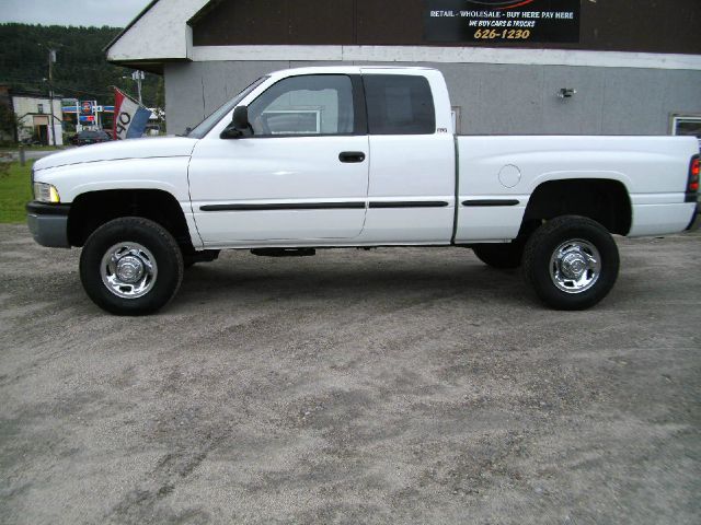 1998 Dodge Ram 2500 SXT Ext Cab