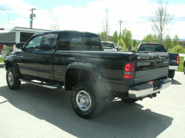 1998 Dodge Ram 2500 Extended Cab 4-wheel Drive LTZ