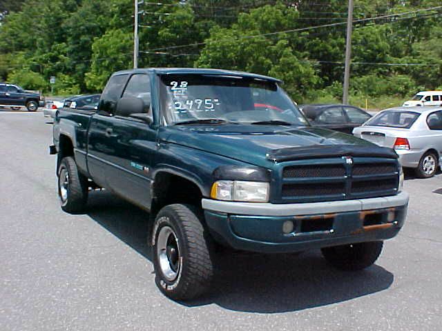 1998 Dodge Ram 2500 SXT Ext Cab