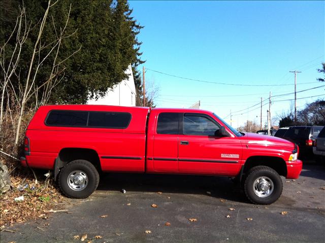 1999 Dodge Ram 2500 Base